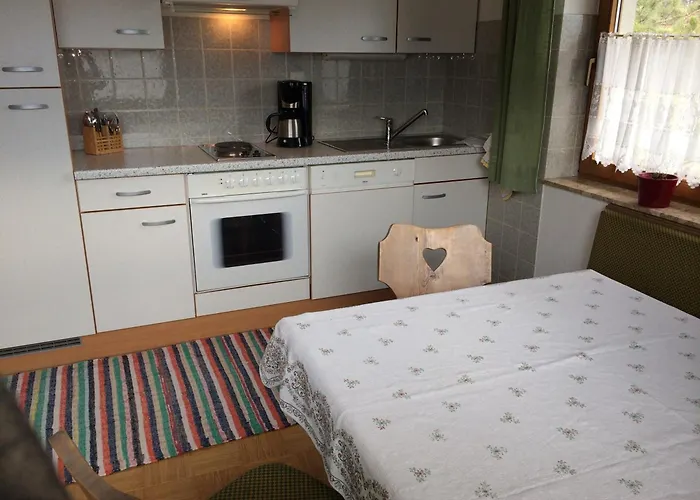 בית הארחה Haus Eiter